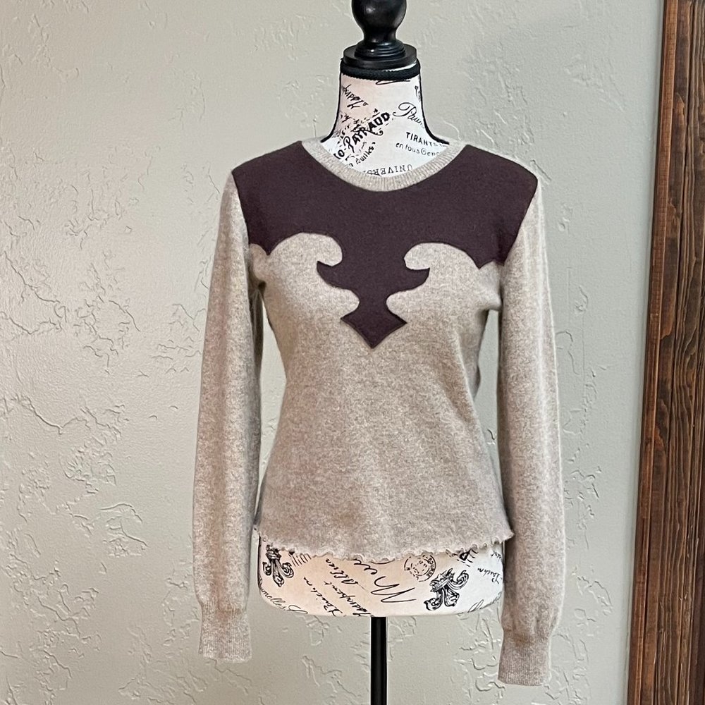 One of a Kind Western Deborah Linquist Crew Neck Sweater